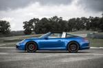 Porsche 911 Targa 4 GTS 2015 года